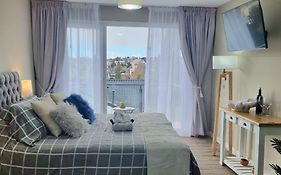 BELLA VISTA, Vista al lago, montaña y centro
